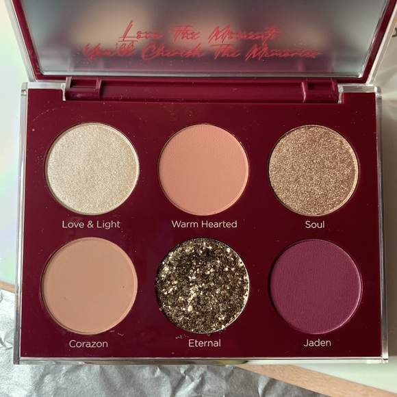 Makeup super set Urban Decay, Milk, Saint Luxe… - Picture 13 of 14